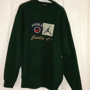 Nike/Jordan dark green crewneck